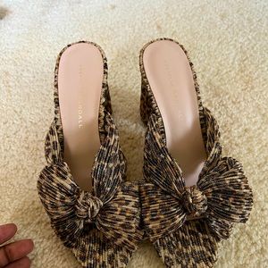 Cheetah print Loeffler Randal sandals size 7.5 EXCELLENT CONDITION